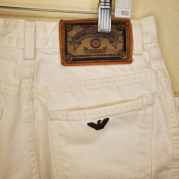 Giorgio Armani Jeans Vintage Shorts, White, Size 12 - Picture 7 of 13